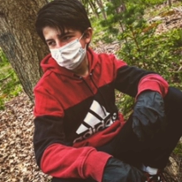 Meet your Posher, Jeffrey - Picture 1 of 1